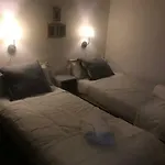 Completo Santa Marina