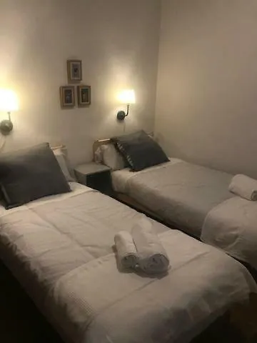 Completo Santa Marina